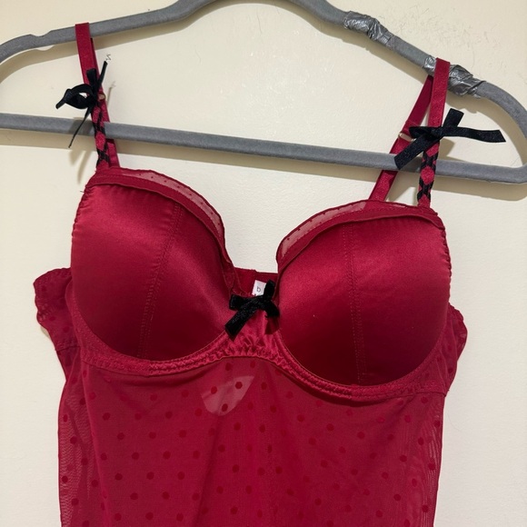 Women’s Blush Brand Sexy Coquette Bow Red Black Eyelet Lingerie Slip Top Size: M - Picture 4 of 15